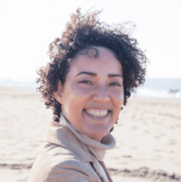 Cathy Samé Lottin NewWaves Lifestyle Breukelen Scheendijk Bedrijfsoefentherapeut Mensendieck gelicenceerd Heartmath coach yoga pilates massages SUP workshops trainingen meditatie {{brizy_dc_image_alt imageSrc=