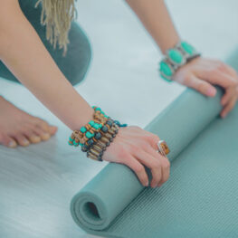 Yin Hatha Yoga pilates meditatieworkshops Cathy Same Lottin NewWaves Lifestyle Breukelen