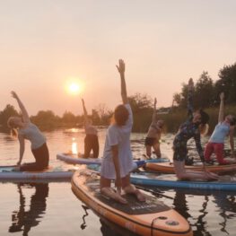 Cathy Same Lottin SUP yoga pilates Breukelen Scheendijk Jachthaven de Eerste Aanleg, Jachthaven van Heusden en De Toekomst Sup clinics